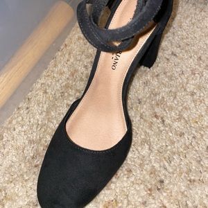 Black close toe heels